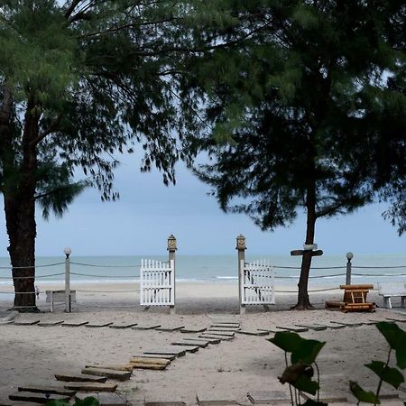 Baan Kratom Tong By The Sea Βίλα Cha-Am Εξωτερικό φωτογραφία