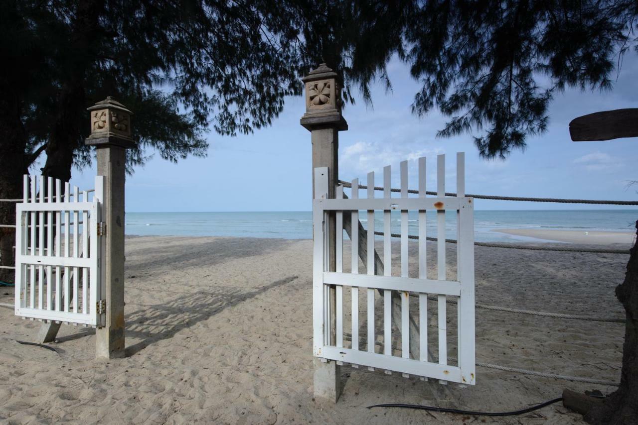 Baan Kratom Tong By The Sea Βίλα Cha-Am Εξωτερικό φωτογραφία