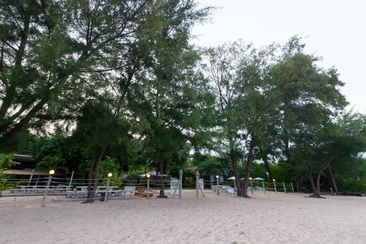 Baan Kratom Tong By The Sea Βίλα Cha-Am Εξωτερικό φωτογραφία