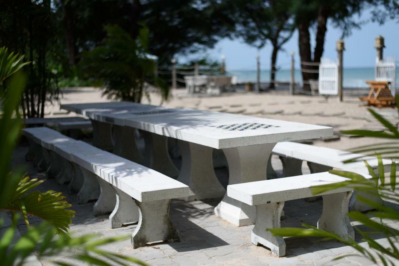 Baan Kratom Tong By The Sea Βίλα Cha-Am Εξωτερικό φωτογραφία