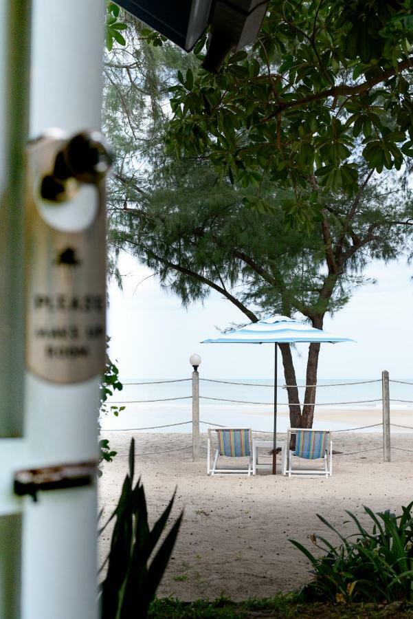 Baan Kratom Tong By The Sea Βίλα Cha-Am Εξωτερικό φωτογραφία
